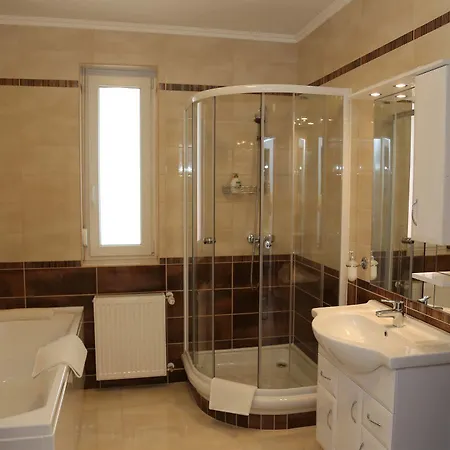 Aparthotel Luxury 4*
